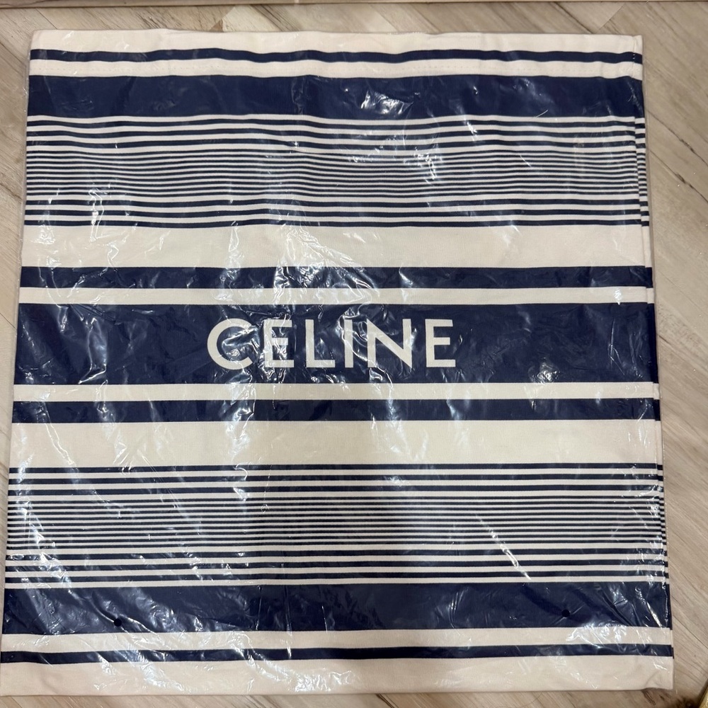Celine- gift w\ purchase Striped Canvas Tote + 
1 Novelty Scrunchie *Pick color* - Picture 8 of 12